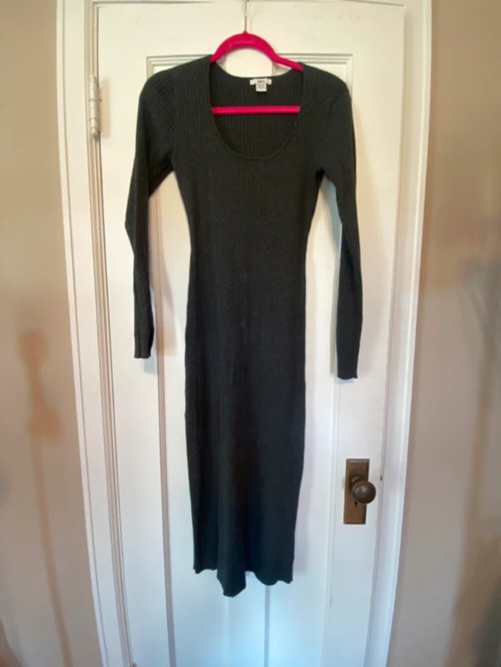 Womens bar lll size large ribbed charcoal grey black sweater dress